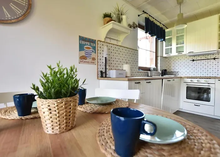 Na Kaszubach 19-1 - Ostoja Bukowo * Borowy Mlyn